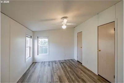 835 SE 1st Ave, Canby, OR 97013 - Photo 25