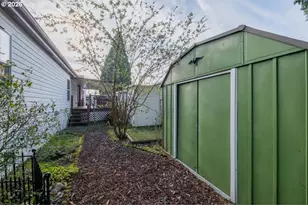 835 SE 1st Ave, Canby, OR 97013 - Photo 37