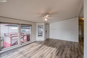 835 SE 1st Ave, Canby, OR 97013 - Photo 9