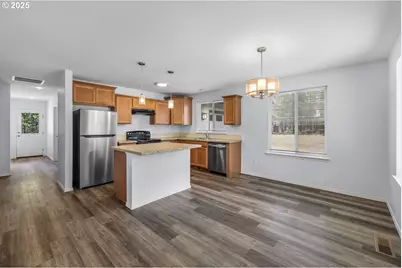 11421 Burlwood Dr, La Pine, OR 97739 - Photo 5