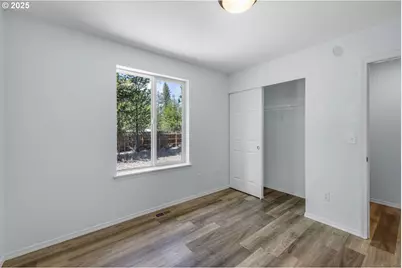 11421 Burlwood Dr, La Pine, OR 97739 - Photo 15