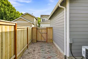 1473 SE Yulan Way, Hillsboro, OR 97123 - Photo 29