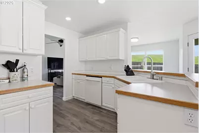 5535 NW Jackson St, Camas, WA 98607 - Photo 9