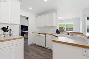 5535 NW Jackson St, Camas, WA 98607 - Photo 9