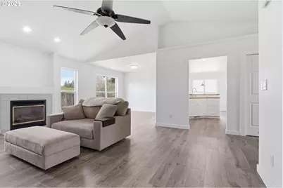 5535 NW Jackson St, Camas, WA 98607 - Photo 3