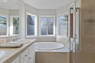 3619 N Knoll Dr, Newberg, OR 97132 - Photo 33