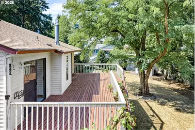 13215 SW 31st St, Beaverton, OR 97008 - Photo 29
