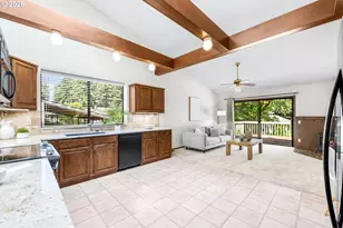 13215 SW 31st St, Beaverton, OR 97008 - Photo 17