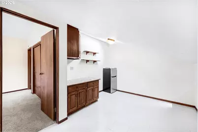 13215 SW 31st St, Beaverton, OR 97008 - Photo 37