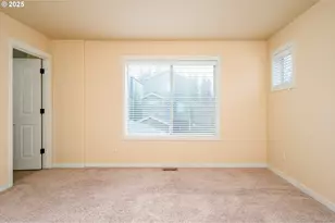 17550 SW Vanguard Ln, Beaverton, OR 97007 - Photo 21