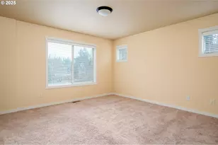 17550 SW Vanguard Ln, Beaverton, OR 97007 - Photo 19