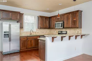 17550 SW Vanguard Ln, Beaverton, OR 97007 - Photo 13