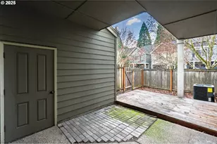 17550 SW Vanguard Ln, Beaverton, OR 97007 - Photo 39