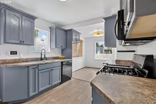 2275 Center St NE, Salem, OR 97301 - Photo 11