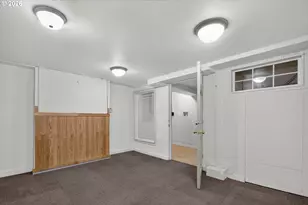 2275 Center St NE, Salem, OR 97301 - Photo 23