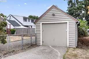 2275 Center St NE, Salem, OR 97301 - Photo 35