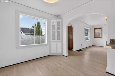 2275 Center St NE, Salem, OR 97301 - Photo 5