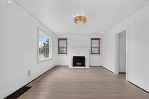 2275 Center St NE, Salem, OR 97301 - Photo 3