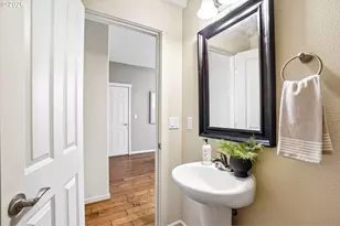 10573 NE Summer Falls St, Hillsboro, OR 97006 - Photo 15