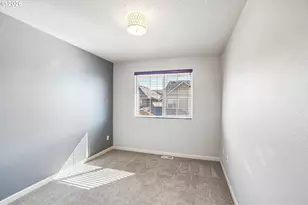10573 NE Summer Falls St, Hillsboro, OR 97006 - Photo 25