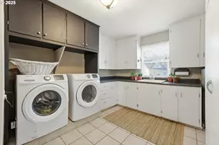 804 S Columbia St, Milton-Freewater, OR 97862 - Photo 27