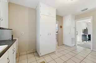 804 S Columbia St, Milton-Freewater, OR 97862 - Photo 13