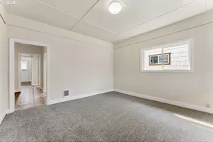 643 SE Parrott St, Roseburg, OR 97470 - Photo 3