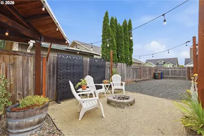 1046 Green Meadows Ave, Junction City, OR 97448 - Photo 29