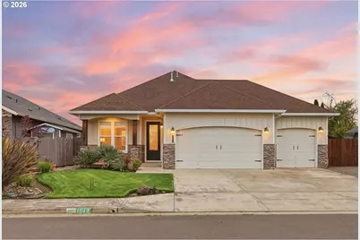 1046 Green Meadows Ave, Junction City, OR 97448 - Photo 1
