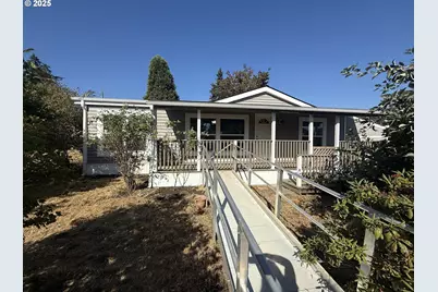 373 Hayhurst Rd, Yoncalla, OR 97499 - Photo 1