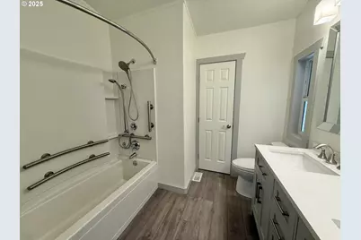 373 Hayhurst Rd, Yoncalla, OR 97499 - Photo 23