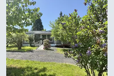 373 Hayhurst Rd, Yoncalla, OR 97499 - Photo 29