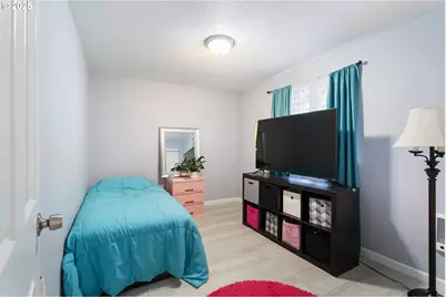 453 N 11th St, Saint Helens, OR 97051 - Photo 13