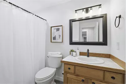 530 SE 26th Ave, Hillsboro, OR 97123 - Photo 15