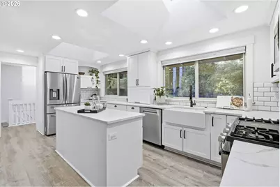 530 SE 26th Ave, Hillsboro, OR 97123 - Photo 13