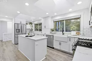 530 SE 26th Ave, Hillsboro, OR 97123 - Photo 13