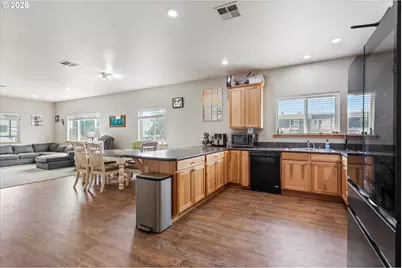 101 E Park St, Enterprise, OR 97828 - Photo 15