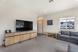 101 E Park St, Enterprise, OR 97828 - Photo 7