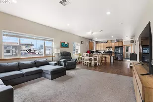 101 E Park St, Enterprise, OR 97828 - Photo 5