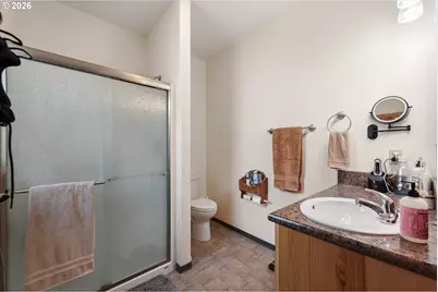 101 E Park St, Enterprise, OR 97828 - Photo 23