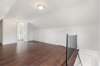 325 NW 2nd Ave, Kelso, WA 98626 - Photo 13