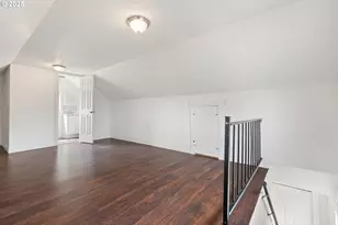 325 NW 2nd Ave, Kelso, WA 98626 - Photo 13