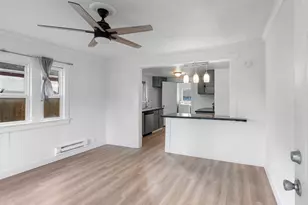 325 NW 2nd Ave, Kelso, WA 98626 - Photo 5