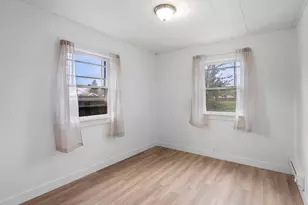 325 NW 2nd Ave, Kelso, WA 98626 - Photo 9