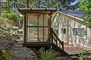 2883 Timberline Dr, Eugene, OR 97405 - Photo 33