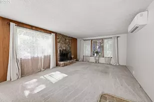 2883 Timberline Dr, Eugene, OR 97405 - Photo 5