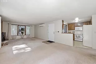 2883 Timberline Dr, Eugene, OR 97405 - Photo 9