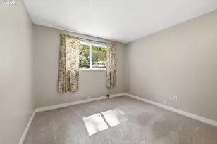 2883 Timberline Dr, Eugene, OR 97405 - Photo 23