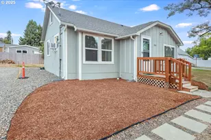 324 6th St, Vader, WA 98593 - Photo 5