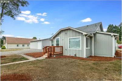 324 6th St, Vader, WA 98593 - Photo 1